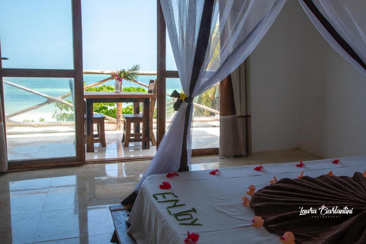 Uroa Zanzibar Vera Beach Hotel By Moonshine Dikoni Buitenkant foto