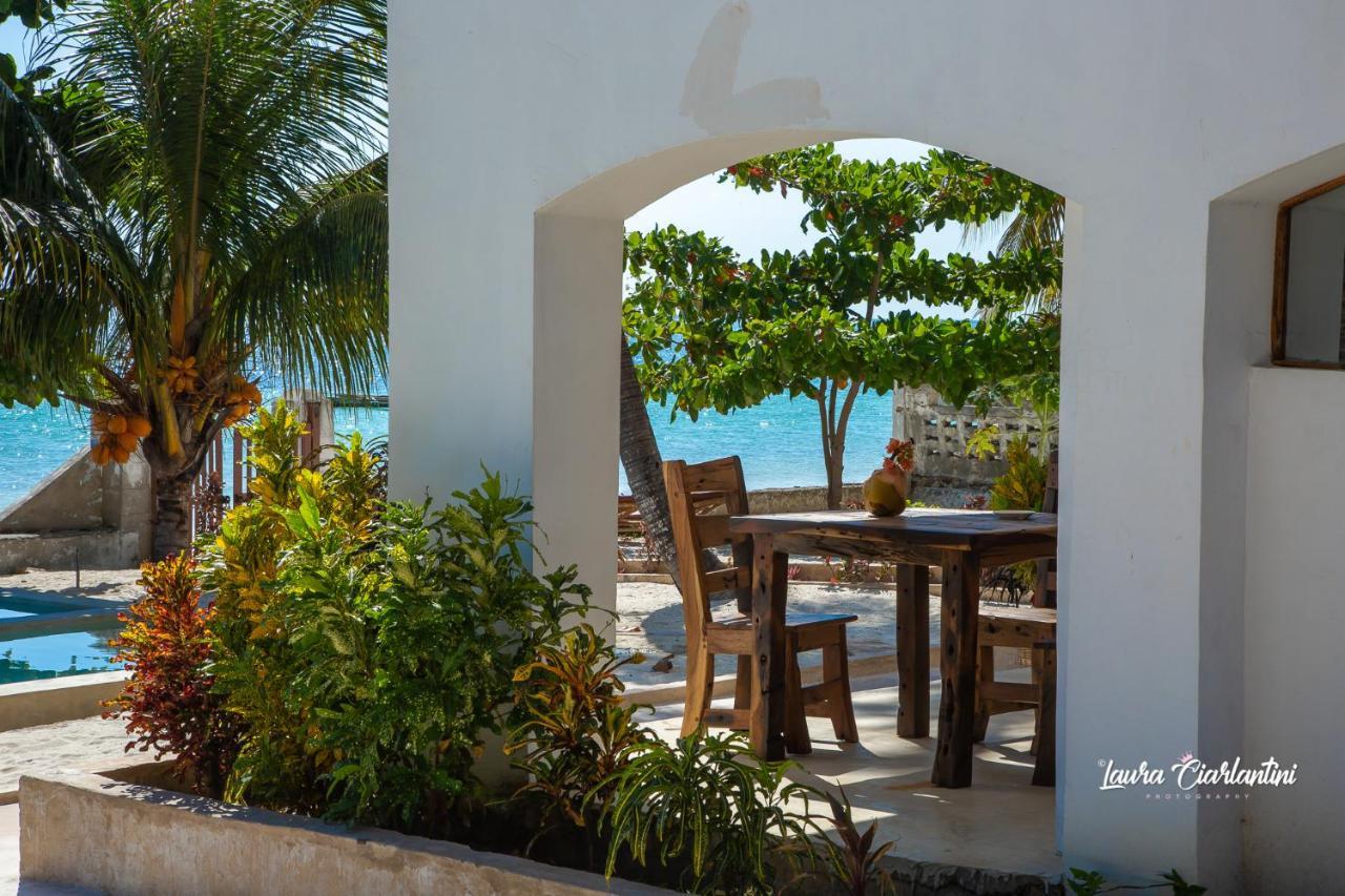 Uroa Zanzibar Vera Beach Hotel By Moonshine Dikoni Buitenkant foto