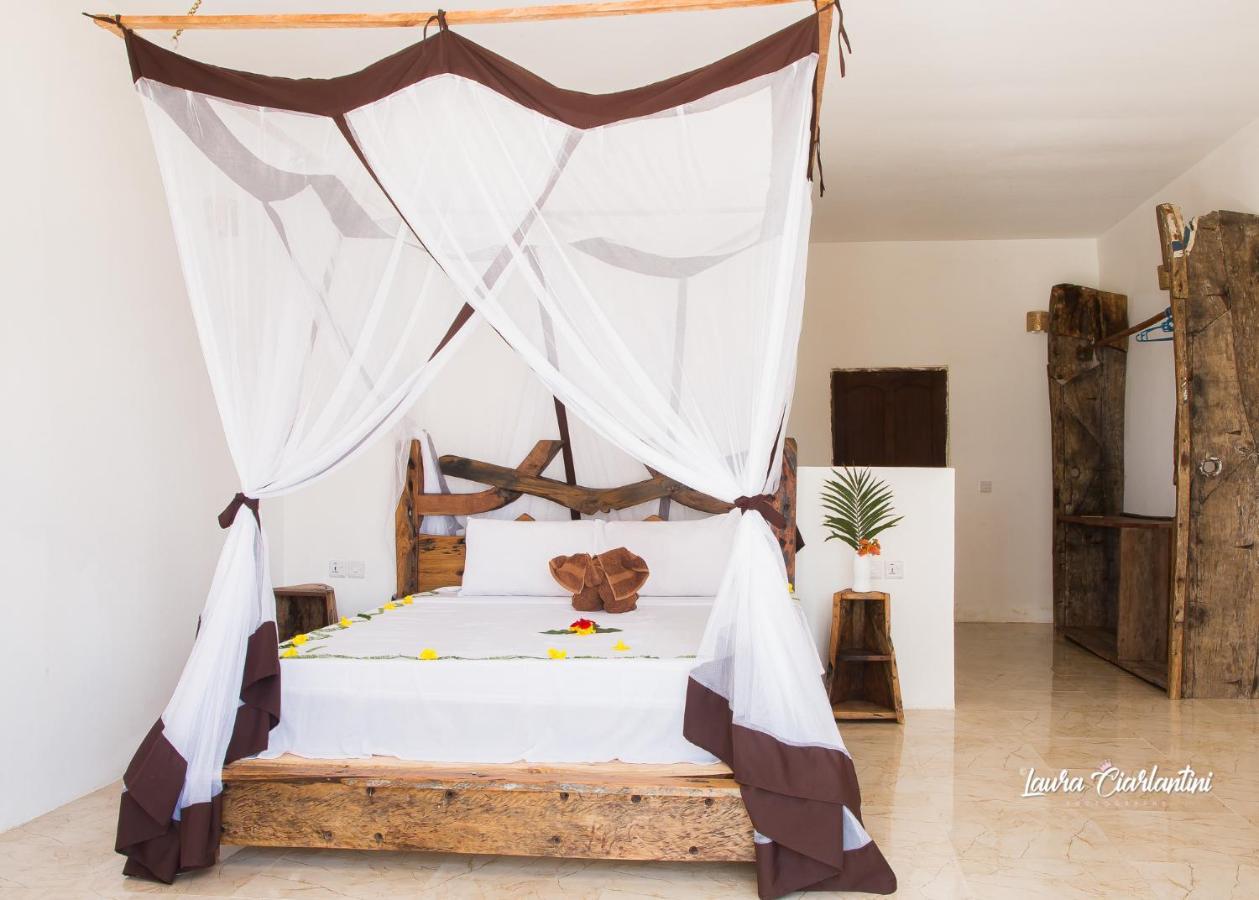 Uroa Zanzibar Vera Beach Hotel By Moonshine Dikoni Buitenkant foto