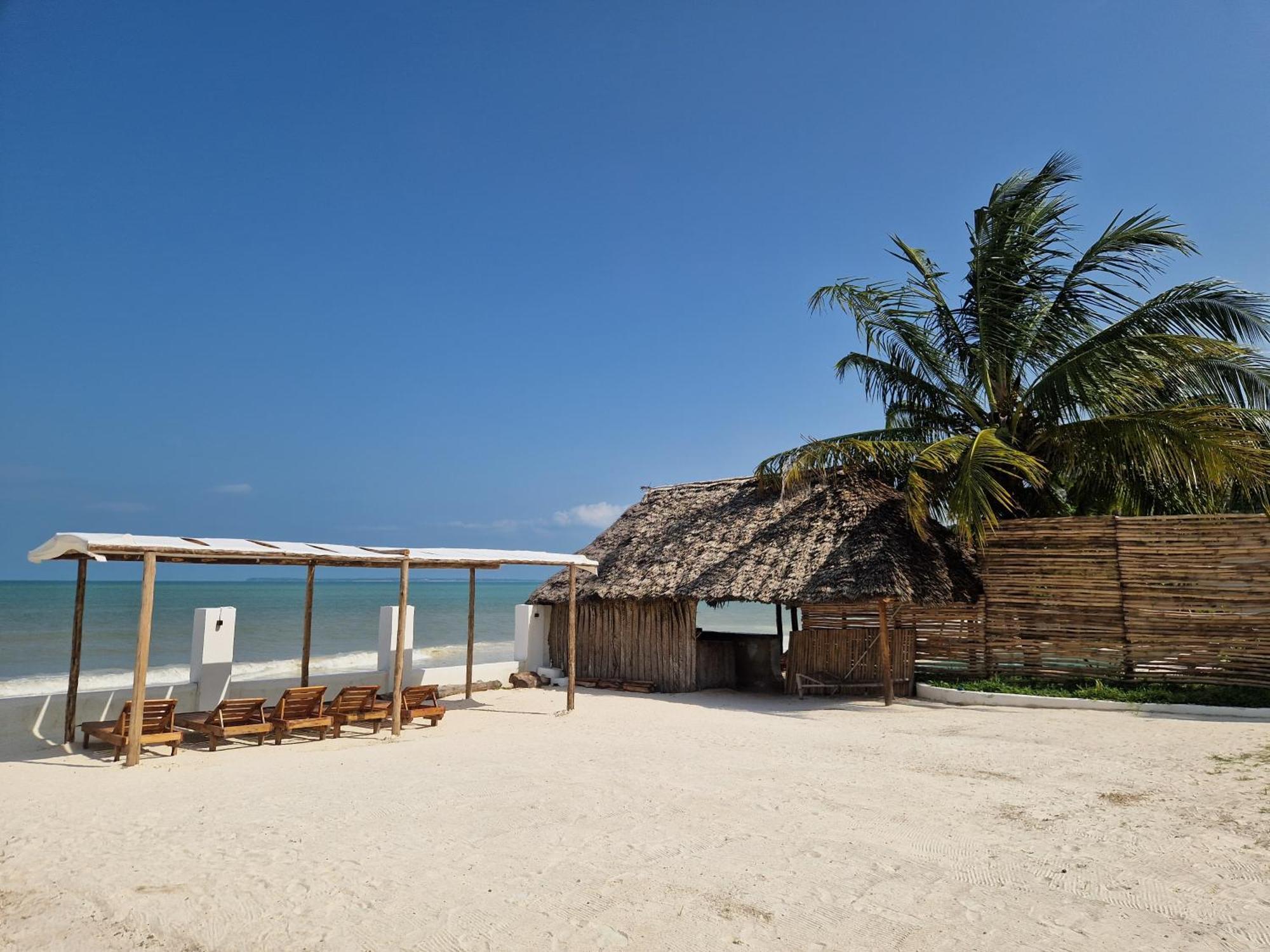 Uroa Zanzibar Vera Beach Hotel By Moonshine Dikoni Kamer foto